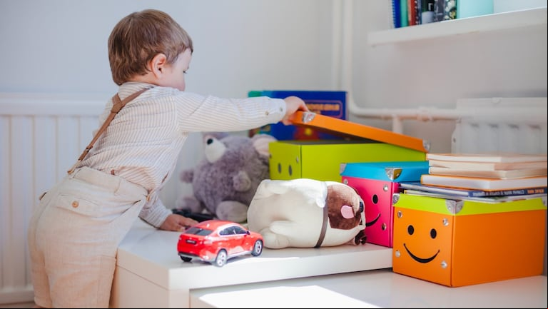 5 consejos prácticos para ordenar la habitación de infantil sin tanto esfuerzo (imagen ilustrativa Freepik)