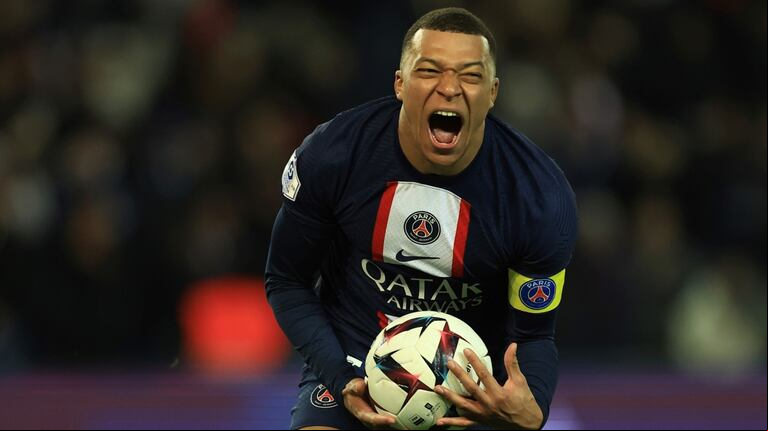 A Kylian Mbappé no le alcanzó y Alexis Mac Allister recibió votos (Foto: AP).