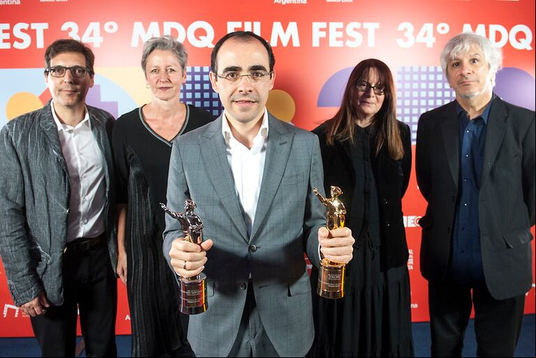 Acaso los últimos Astor entregados, a la ganadora de la edición 2019, la película "O que arde".