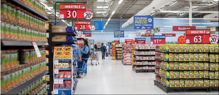 Alimentos, en el ojo de la tormenta. (Foto: Walmart)