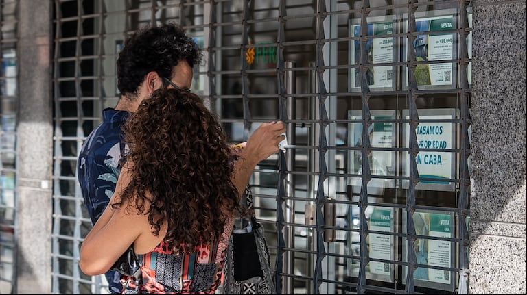 Alquileres en CABA: los cinco barrios más baratos y caros para alquilar un dos ambientes.  (Foto: Agustina Ribó/TN).