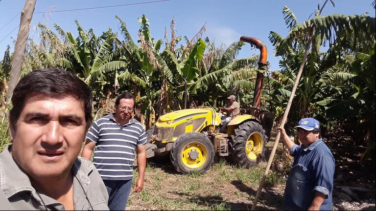 Ayala detalló a TN la difícil situación que atraviesan los productores de banana debido a las condiciones climáticas y económicas actuales. (Foto: Facebook Pánfilo Ayala).