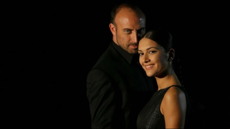 Bergüzar Korel y Halit Ergenç se hicieron famosos en "Las mil y una noches". (Foto: cadena turca Kanal D)