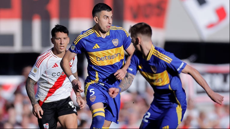 Boca cayó por 2-1 en el Superclásico. (Foto: EFE)