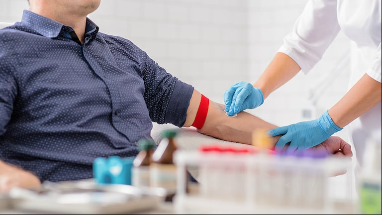 Cada 14 de junio se celebra el Día Mundial del Donante de Sangre. (Foto: Olena Yakobchuk/Shutterstock).