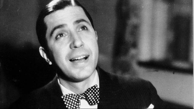 Carlos Gardel fue uno de los cantantes que inmortalizó "La Cumparsita".