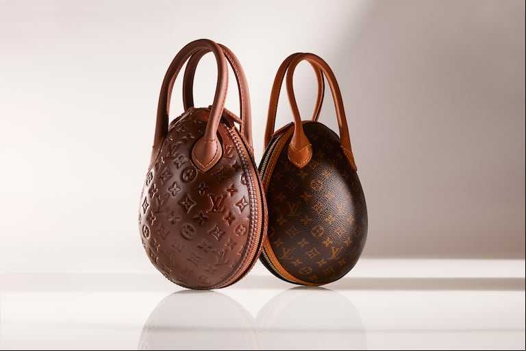 Carteras de chocolate que son huevos de Pascua con el sello Vuitton. (Foto: Louis Vuitton)