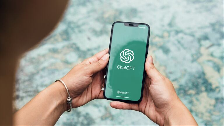 ChatGPT: OpenAI anunció que la app oficial del chatbot estará disponible en Android la semana que viene