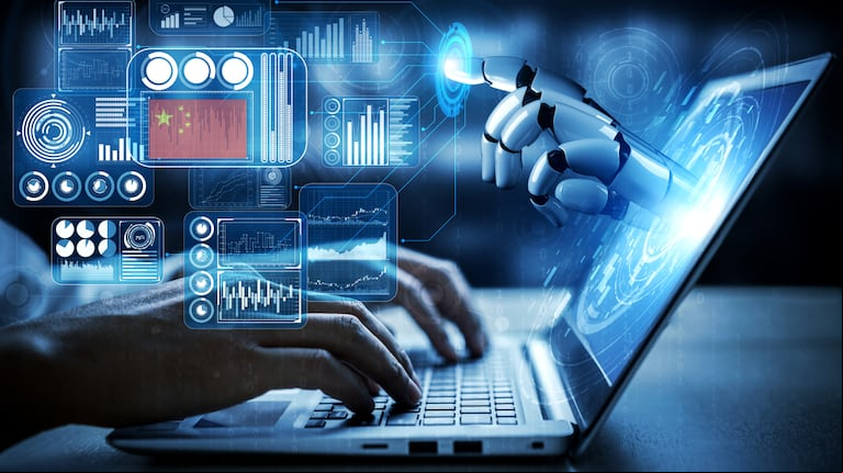 China presentó el primer sistema operativo para PC con inteligencia artificial integrada: para qué sirve. (Foto: AdobeStock)