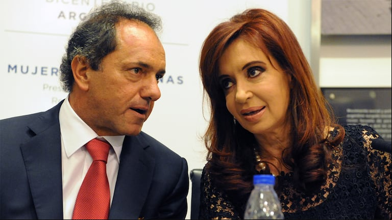 Con su insistencia, el exmotonauta pone a CFK entre la espada y la pared. (Foto: Télam)