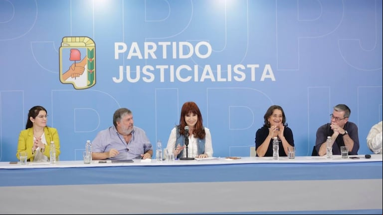 Cristina Kirchner quiere marcar el rumbo del peronismo y poner fin al desgaste por las internas. (Foto: PJ)
