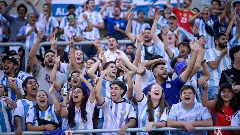 Cuánto le sale a un argentino ser hincha de un club de fútbol. (Foto: AFP).