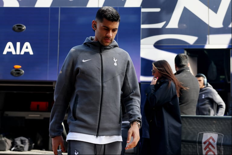 Cuti Romero viste la camiseta del Tottenham desde 2021. (Foto REUTER)