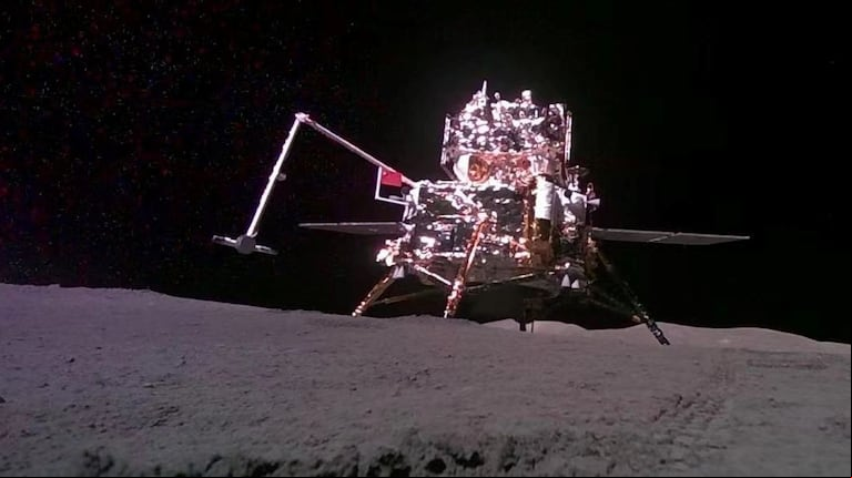 De tener éxito en sus próximas misiones, el gigante asiático podría vencer a Estados Unidos en la carrera espacial del siglo XXI. (Foto: EFE/EPA/CNSA).