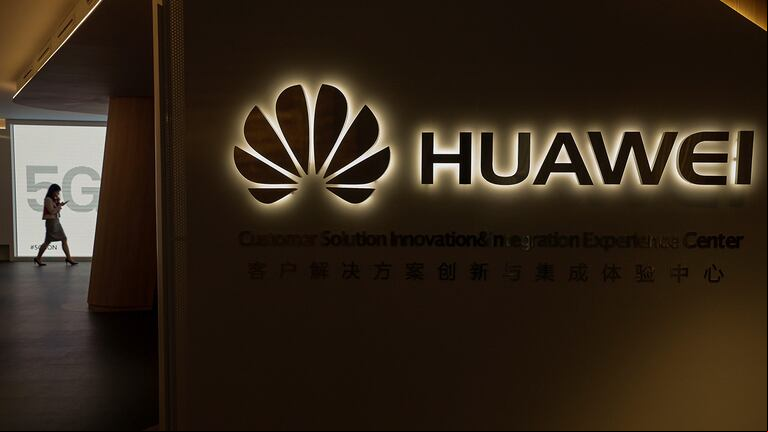 Debido a sanciones impuestas en EE.UU., Huawei no tiene a Android. (Foto: EFE)