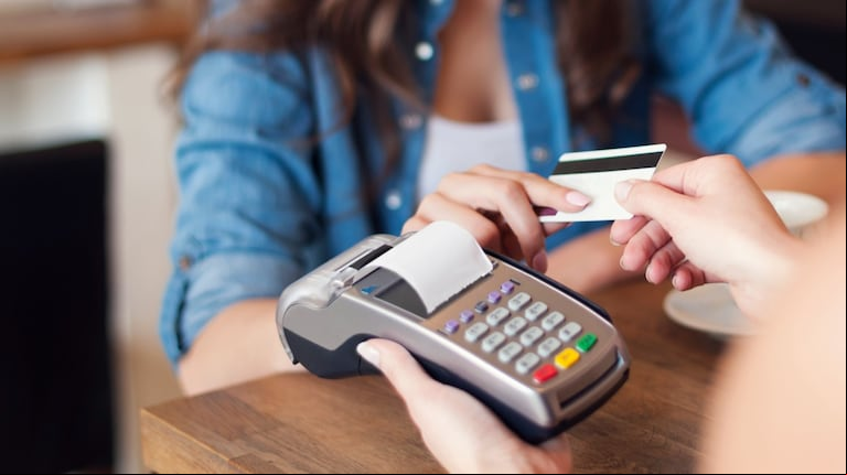 Desde hoy se verán los impuestos en los tickets: todo lo que tenés que saber de la medida. (Foto: Freepik)