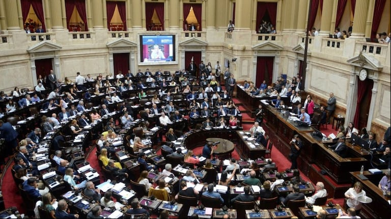 Dos bloques aliados del Gobierno ponen en juego bancas clave. (Foto: Congreso de la Nación)