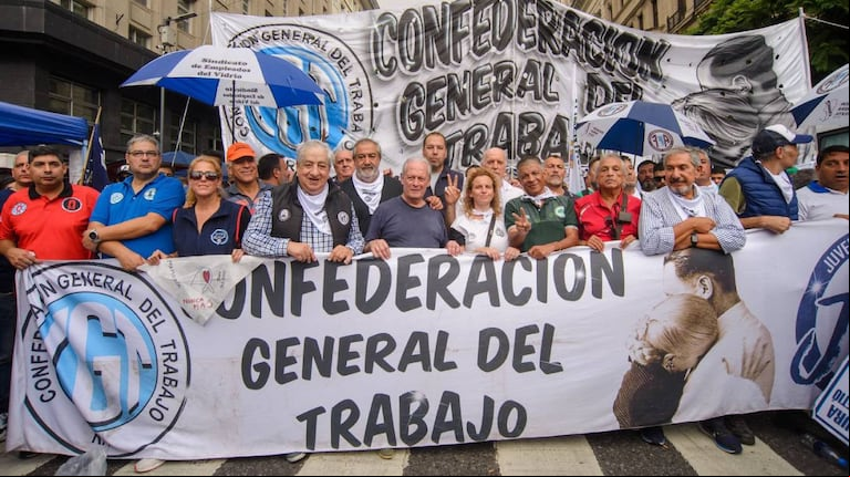 Dura crítica del Gobierno a la CGT: “La marcha de ayer fue mínima, cada vez tienen menos convocatoria”. (Foto: @cgtoficialok)