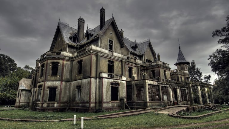 Egaña cuenta con un particular castillo lleno de historias misteriosas y signado por dos tragedias. Foto: Facebook Pueblos Buenos Aires.
