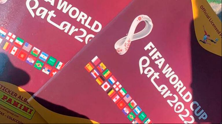 El álbum de figuritas del Mundial de Qatar: una excusa que usan los piratas para concretar estafas. (Foto: Twitter/@fernechini)