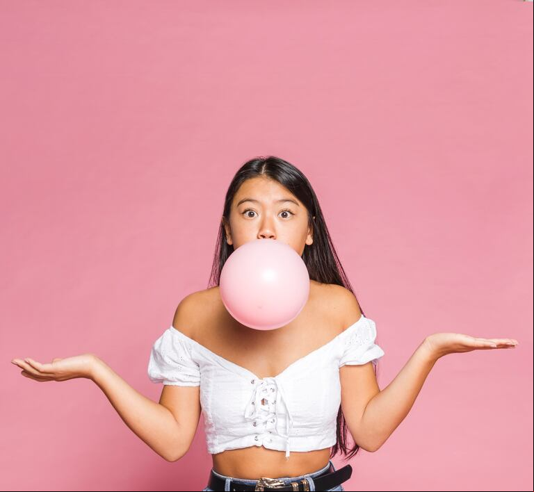 El chicle puede ser malo para la salud, según este estudio (Foto: Freepik).