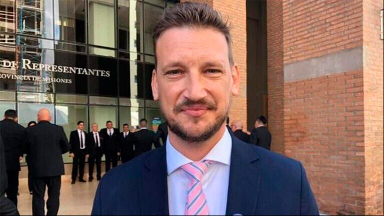 El diputado Germán Kiczka negó las acusaciones por pedofilia y dijo que no se fugó: “Estaba en un retiro espiritual”. (Foto: Facebook Germán Kiczka).