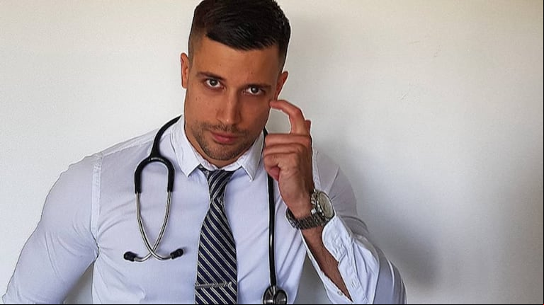 El Dr. Vujovic es cirujano y cuenta con más de 200 mil seguidores en Instagram. (Foto: Instagram/dr.vujovic)