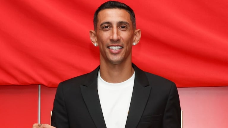 El Fideo no volverá a Rosario Central y se quedará en Europa. (Foto: @SLBenfica/Twiiter)