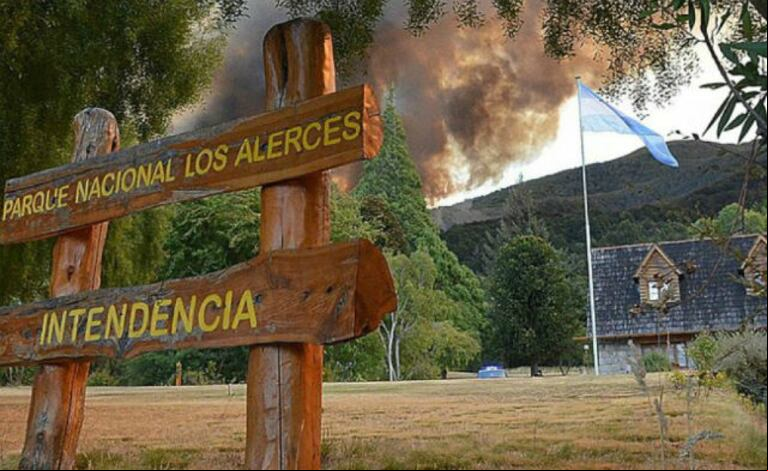 El fuego quemó más de mil hectáreas en Chubut.