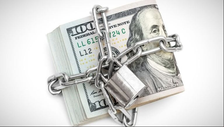El Gobierno dispuso nuevas trabas para operar los dólares financieros. (Foto: Adobe Stock)