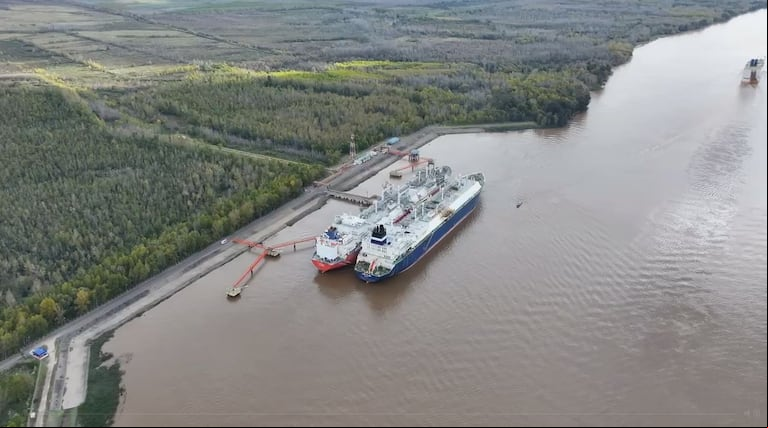 El Gobierno empezó a comprar gas por barco para garantizarse suficiente oferta para el invierno 2025. (Foto: Drone TN).