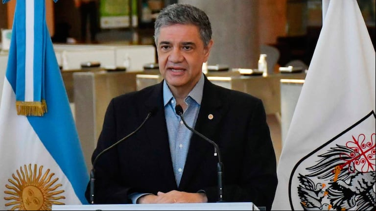 El jefe de gobierno porteño, Jorge Macri, anunció la eliminación y reducción de impuestos a comerciantes, monotributistas y jubilados. (Foto: prensa GCBA)
