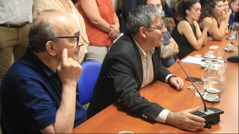 El jefe del bloque de Unión por la Patria en Diputados, Germán Martínez, exige cuatro lugares en la Cámara Baja para la comisión bicameral. (Foto: NA).
