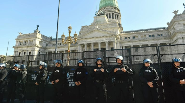 El mapa de cortes y calles afectadas por las marchas frente al Congreso (Foto: NA - Juan Vargas).