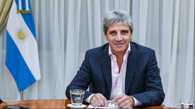 El ministro de Economía, Luis Caputo, defendió la gestión del Presidente Javier Milei. (Foto: Presidencia)