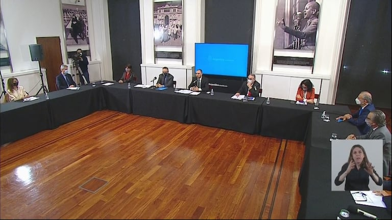 El ministro de Economía, Martín Guzmán, anunció medidas para reactivar la construcción, la industria y la minería afectadas por la pandemia. (Foto: Presidencia)