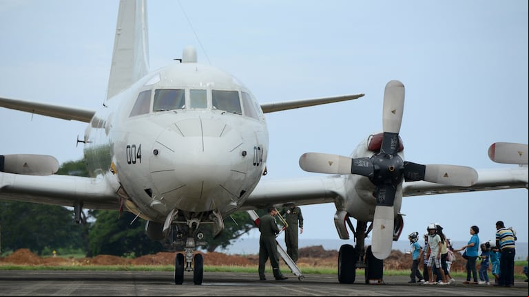 El P3 Orion es un avión de patrullaje y vigilancia que se usará para el control marítimo. (Foto archivo: NOEL CELIS/AFP)