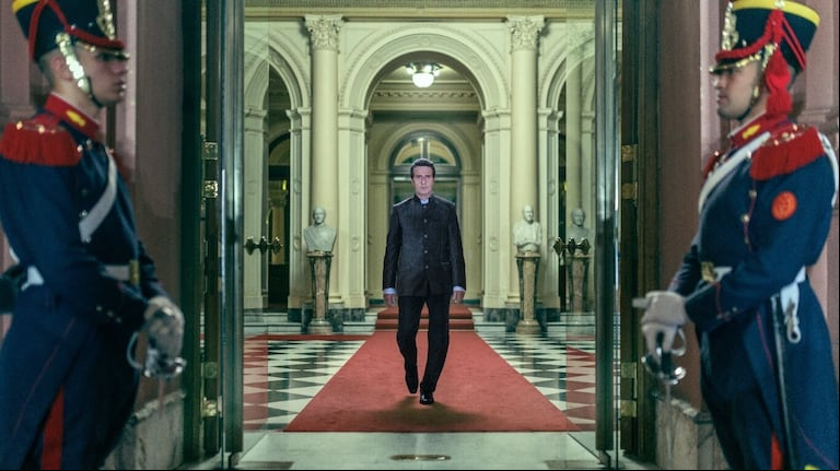El personaje de Diego Perotti se convierte en presidente en "El Reino 2". (Foto: Marcos Ludevid / Netflix)