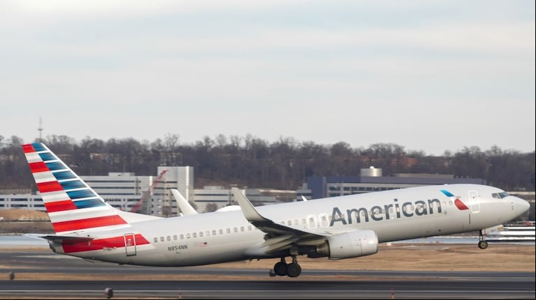 El piloto emitió la señal "PAN PAN" y decidió regresar al aeropuerto internacional de Ezeiza. (Foto: AP/Stephanie Scarbrough)