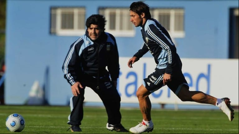El Pocho Lavezzi recordó su amistad con Diego Maradona y reveló a qué jugador argentino le aconsejó ir al Napoli. (Foto: pocho22lavezzi/IG)