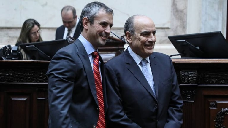 El presidente de la Cámara de Diputados, Martín Menem, junto al jefe de Gabinete, Guillermo Francos. (Foto: prensa jefatura de Gabinete)