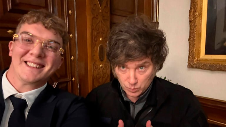 El presidente Milei con Hayden Davis, apuntado como responsable de la cripto $LIBRA. (Foto: Reuters)