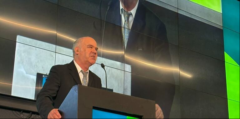El secretario de Agricultura, Sergio Iraeta, al disertar en Jonagro. (Foto: Clarín)