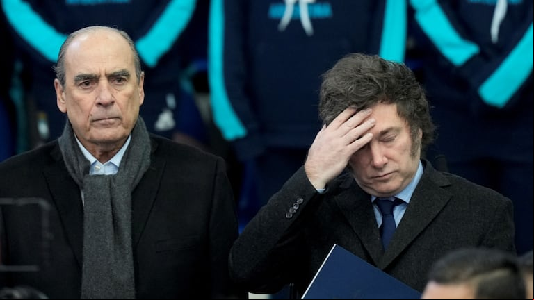 El Senado decidió incluir en el temario el DNU de los fondos de la SIDE y el Gobierno se enfrenta a otra posible derrota. (Foto AP/Natacha Pisarenko)