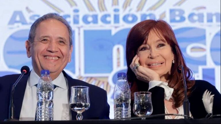 El sindicalista, Sergio Palazzo, uno de los más cercanos a Cristina Kichner (Foto: Twitter @SergioOPalazzo y @Vsiley).