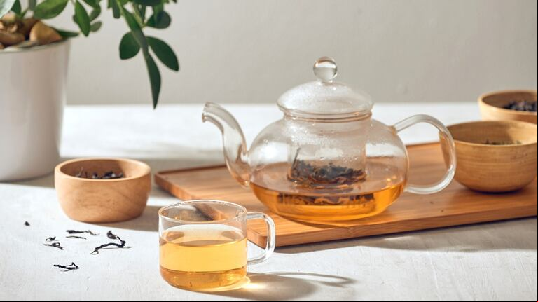 El té oolong aporta calcio, magnesio, potasio y vitamina A. (Foto: Adobe Stock)