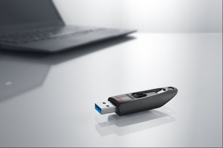 El USB no es reversible porque buscaron abaratar costos. Foto: DPA.