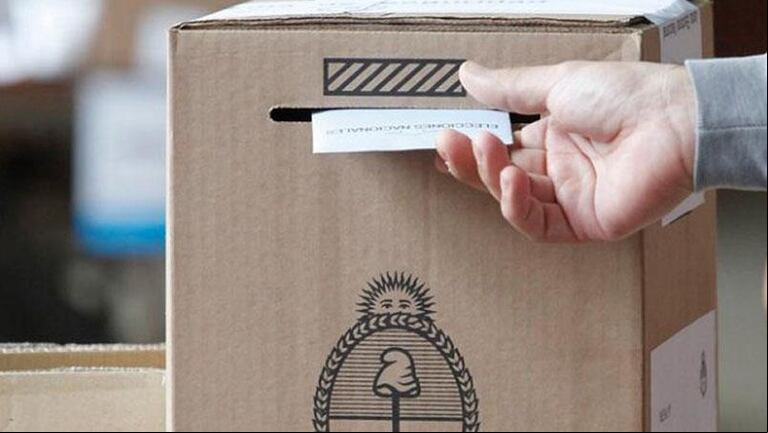 Elecciones 2023: la Cámara Nacional Electoral dio a conocer las vías habilitadas para realizar denuncias.