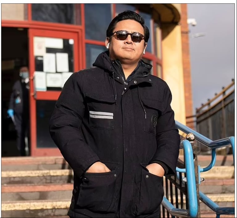 En febrero de 2022 la justicia de Inglaterra condenó a Amrit Magar, el hombre acusado de haber acosado a la joven tenista Emma Raducanu. En aquel momento, le prohibieron acercarse a la tenista durante un lapso de cinco años. (Foto Diario Mail Online)