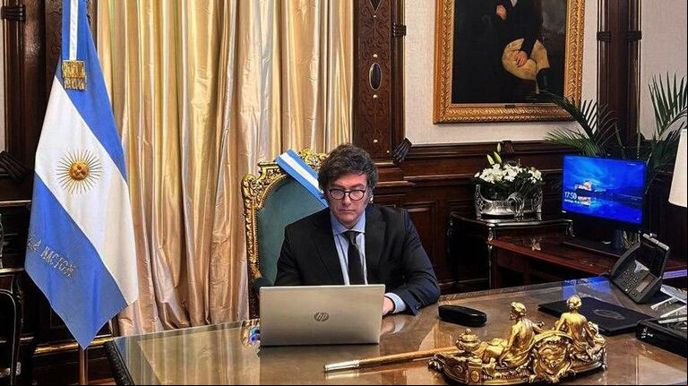 En su primer DNU, Javier Milei reformó el organigrama del Estado: creó dos ministerios que abarcarán varias áreas (Foto: Presidencia).